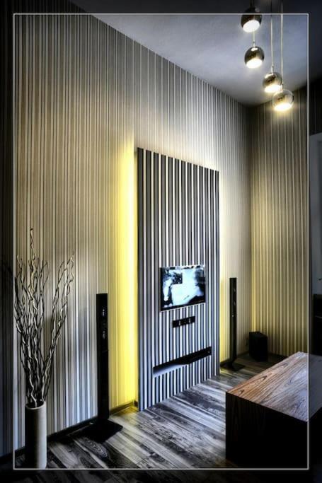 Vision Luxury Apartment Rynek Wrocław Exteriör bild