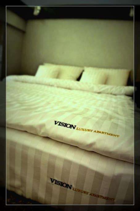 Vision Luxury Apartment Rynek Wrocław Exteriör bild