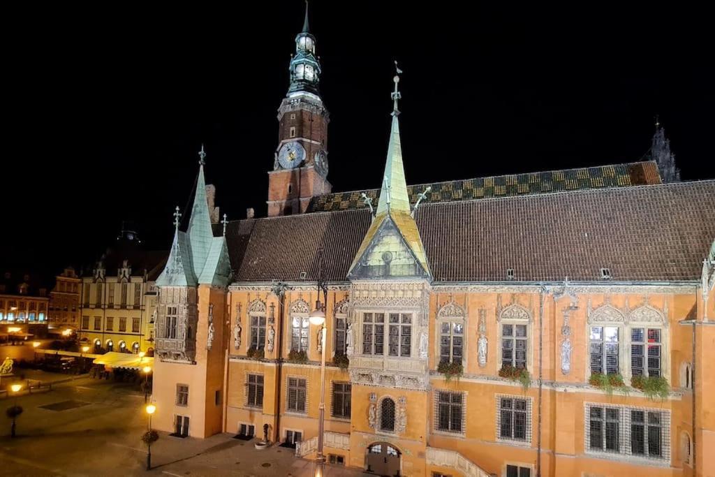 Vision Luxury Apartment Rynek Wrocław Exteriör bild